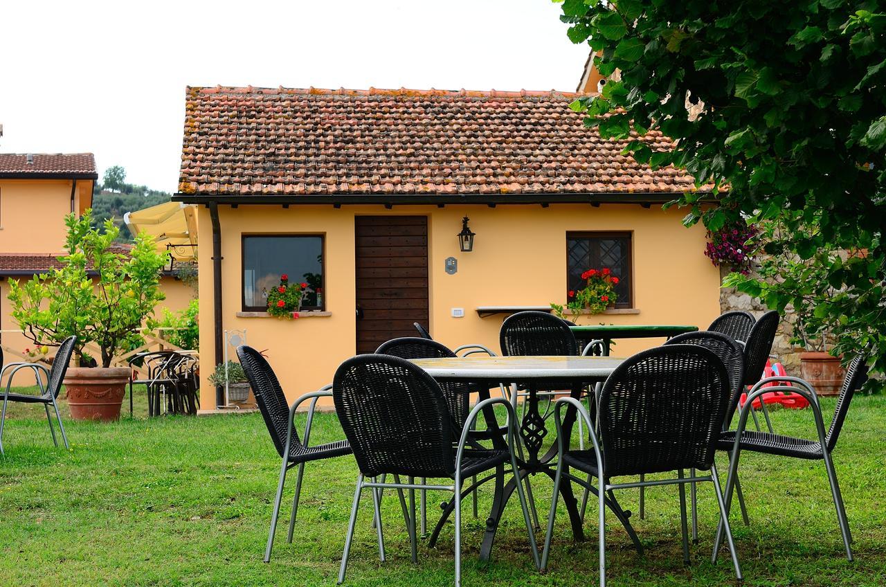 Borgo Mandoleto - Country Resort & Spa Solomeo Екстериор снимка