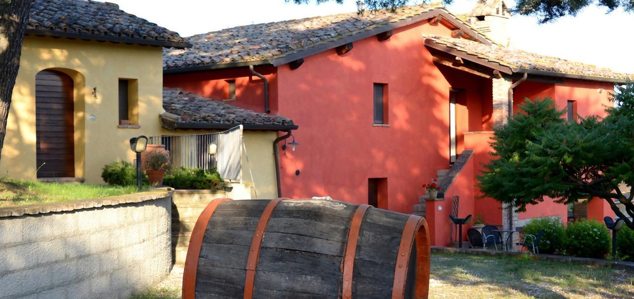 Borgo Mandoleto - Country Resort & Spa Solomeo Екстериор снимка